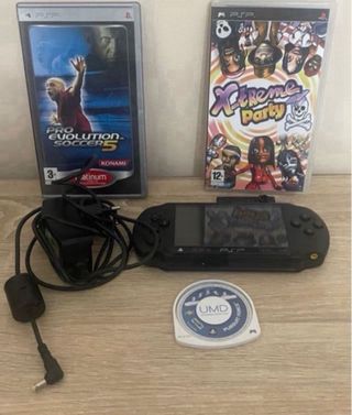 PSP Street negra + juegos
