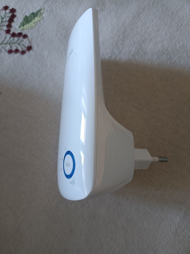 Extensor de Rango Wifi TP-LINK TL-WA854RE