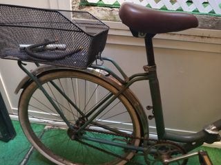 Bicicleta BH antigua plegable. Regalo cesta funda