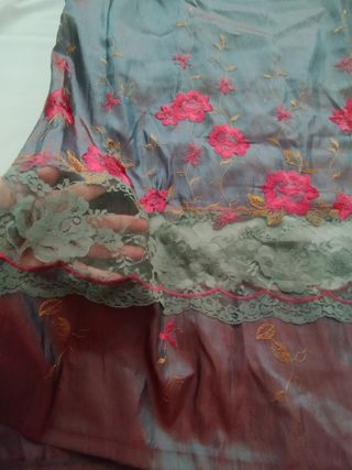 Vestido fiesta sin estrenar con la  etiqueta