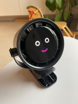 Pequeño potente ventilador oficina o camping