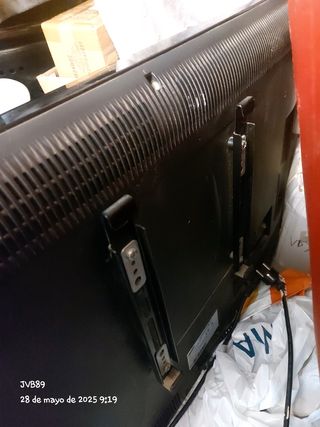 TV Samsung 32" - Negro