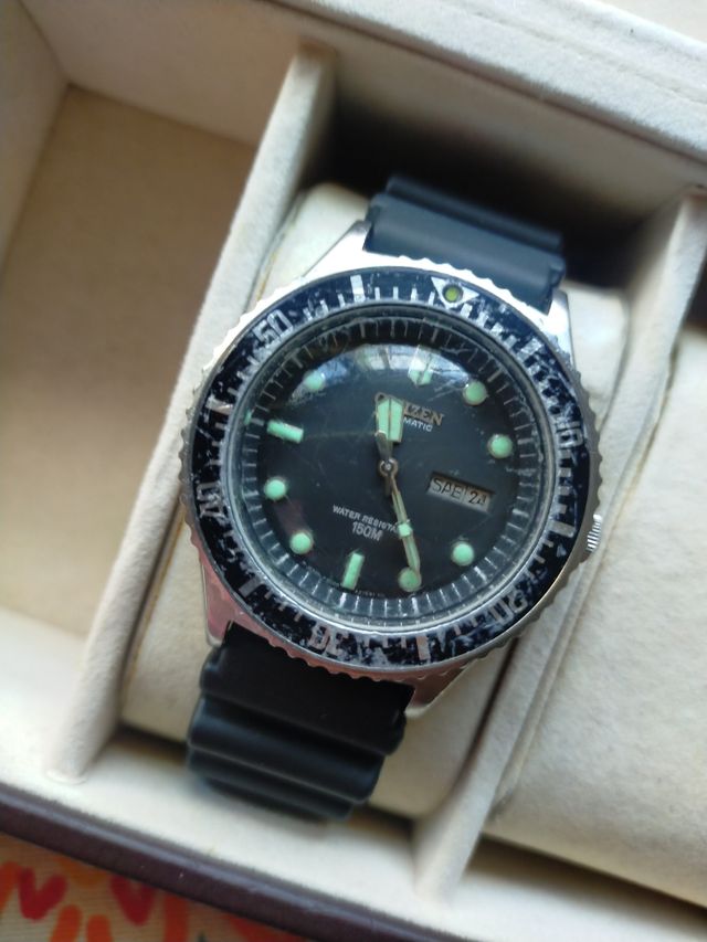 Reloj Citizen diver 150M 51-2273