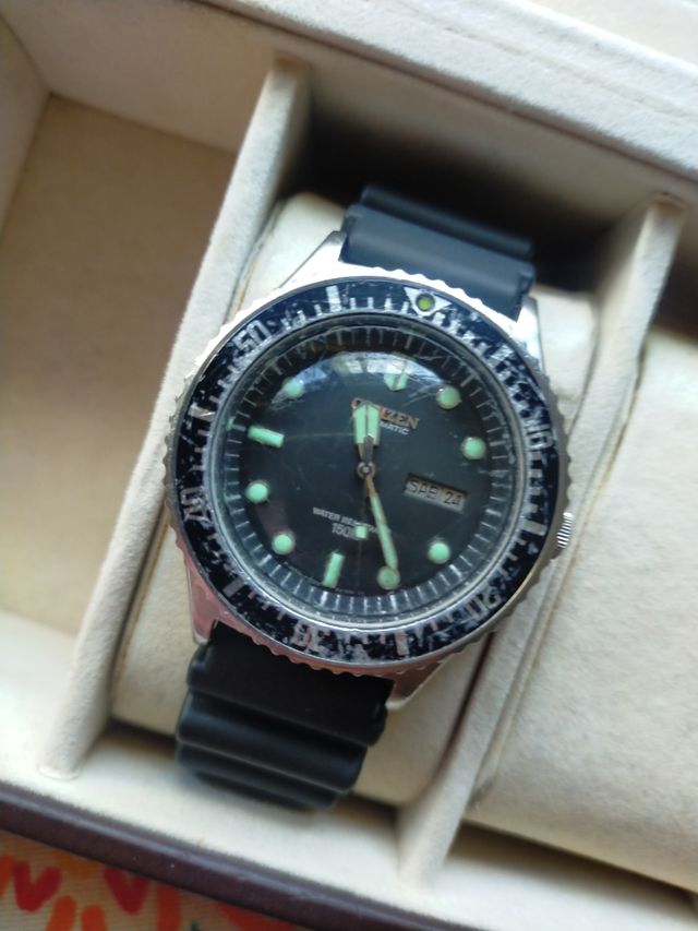 Reloj Citizen diver 150M 51-2273