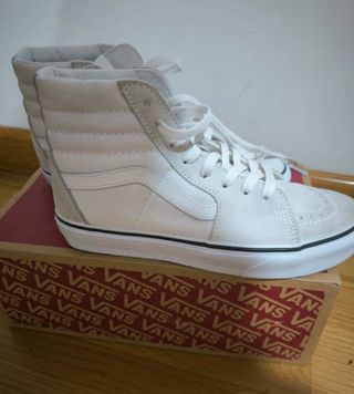 Vans Sk8-Hi blancas - nuevas