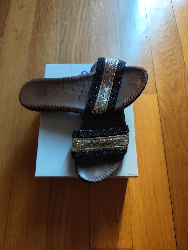 Sandálias femininas n 38