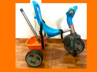 Triciclo infantil c/ manillar