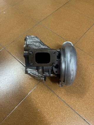 Turbo BorgWarner 51.091017031 usado