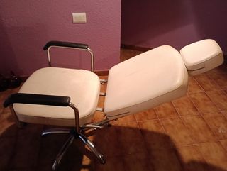 Sillón maquillaje blanco y plateado