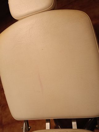 Sillón maquillaje blanco y plateado