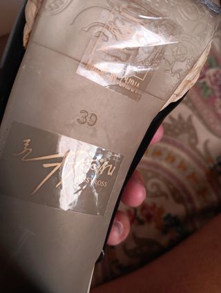 Zapatos Jessica Ross negros y beige