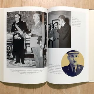 Libro AL SERVICIO DE SU MAJESTAD: LA FAMILIA REAL