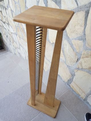 Torre CD - Madera, Metal