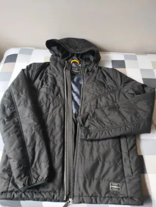 Traje azul El Corte Inglés +Regalo chamarra O'Neil