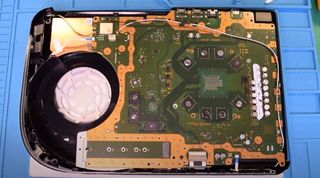 Reparación PS5 Luz Azul parpadea No enciende