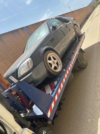 Grúa transporte - Vehículo de rescate
