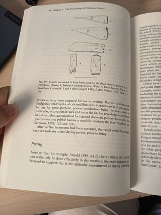 Prehistoric Pottery for the Arqueologist