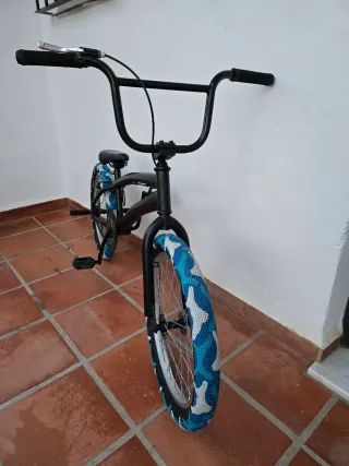 Bicicleta BMX