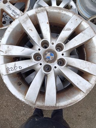 Llantas usadas: Actyon y Audi A6