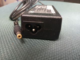 Cargador HP portátil