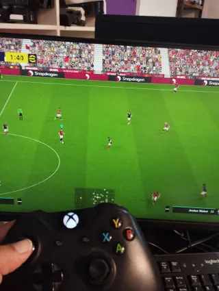 Xbox One S 1TB - Negra