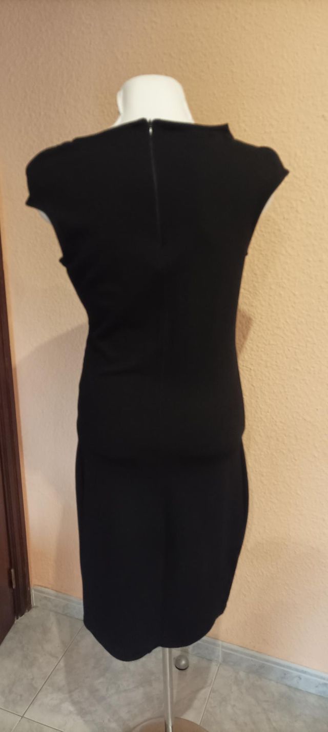 Vestido Marca Esfera Negro