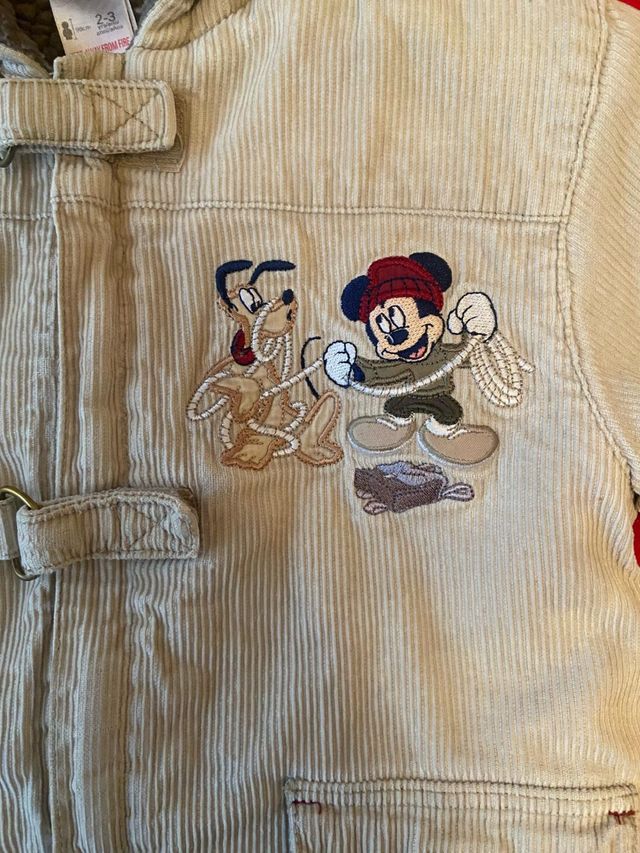 Abrigo de Disney Store