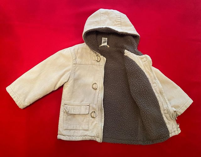 Abrigo de Disney Store