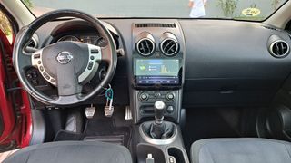 Nissan Qashqai+2 2010
