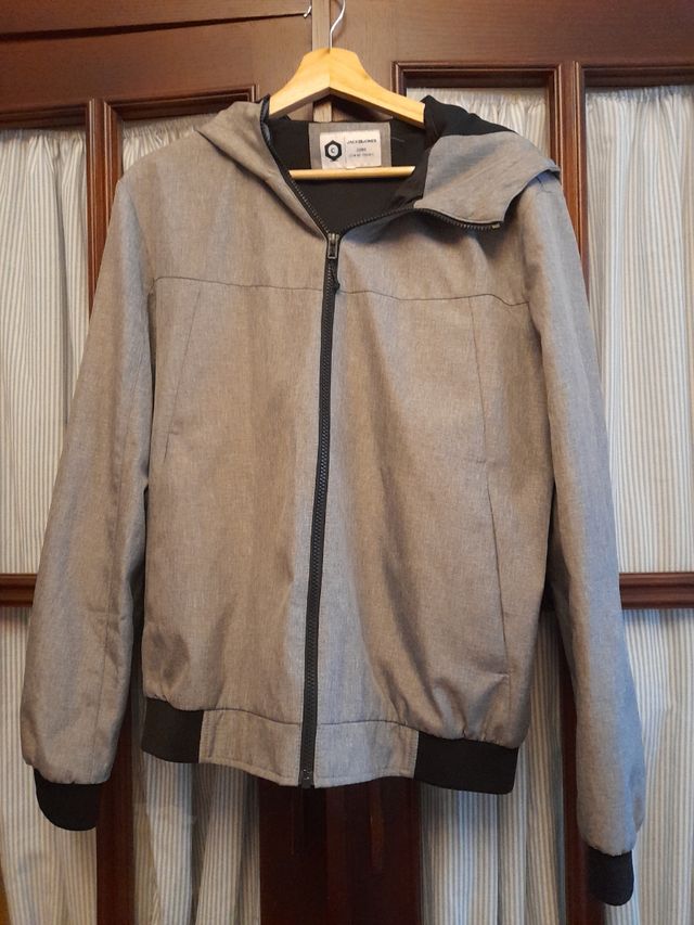 Cazadora Jack & Jones gris - Talla M