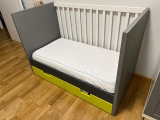 Cuna 60x120 Modelo Stuva Ikea con 2 cajones