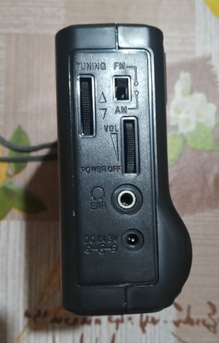 Radio AM/FM portatile DEKKO