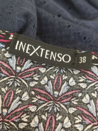 Blusa estampada negra, talla 38