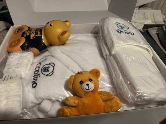 Coccolino Kit Spa - Accappatoio e Ciabatte