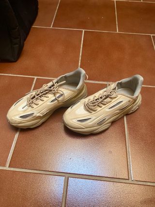 Zapatillas Adidas beige