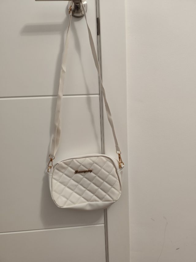 Bolso blanco elegante
