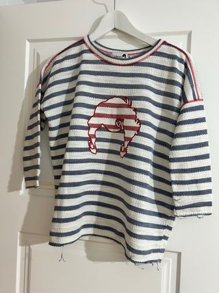 Sudadera Dolores Promesas rayas