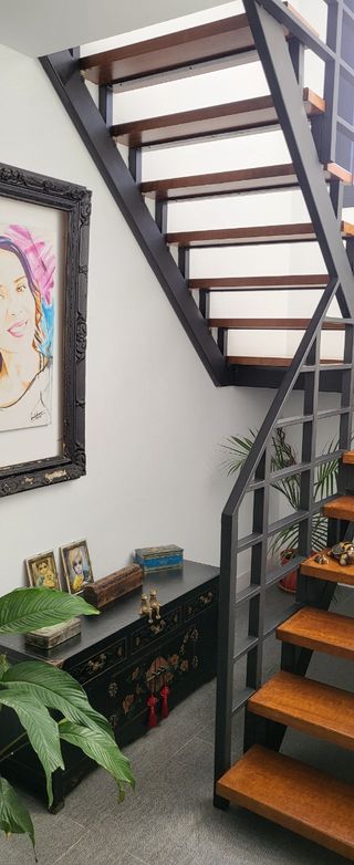 Chalet independiente con jardín 