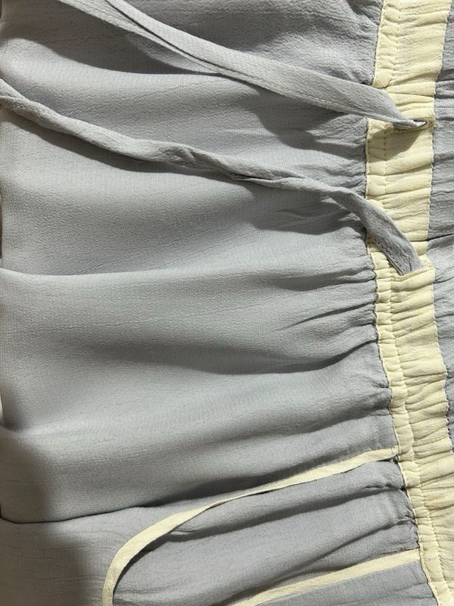 Falda gris Nice Things - Corta