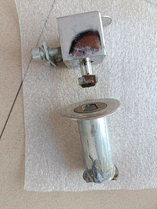 Cerradura persiana enrollable comercio