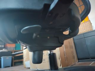 Silla oficina ergonómica negra