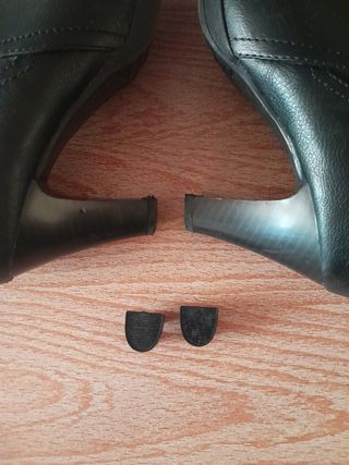 Zapatos tacón negros 