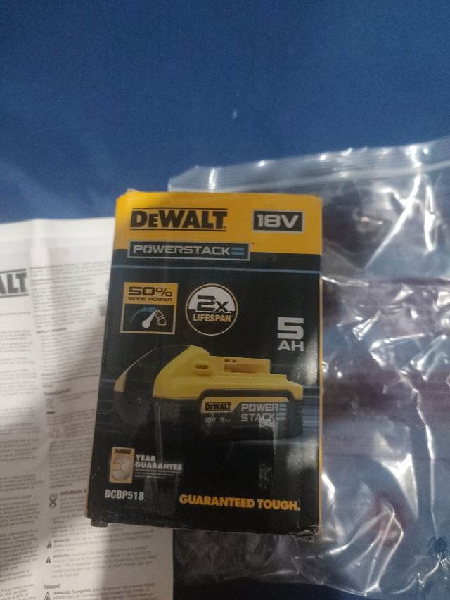 Batería Dewalt PowerStack 18V 5Ah