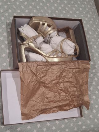 Sandalias tacón dorado fiesta - Talla 38