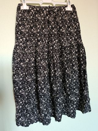 Falda negra flores - niña talla 11-12