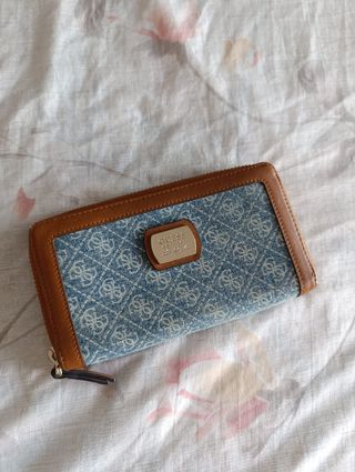 Cartera Guess - Azul y marrón