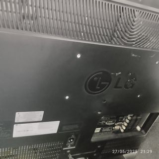 TV LG 32" - Modelo 2010