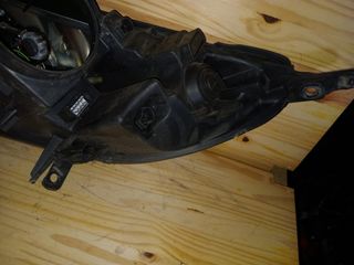 Faro Xenón Peugeot 407 (2006)