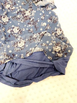 Blusa azul floral - Talla única