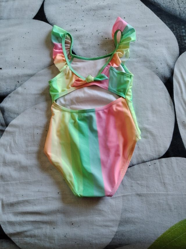 Bañador niña y pareo -fruta- multicolor talla 5/6